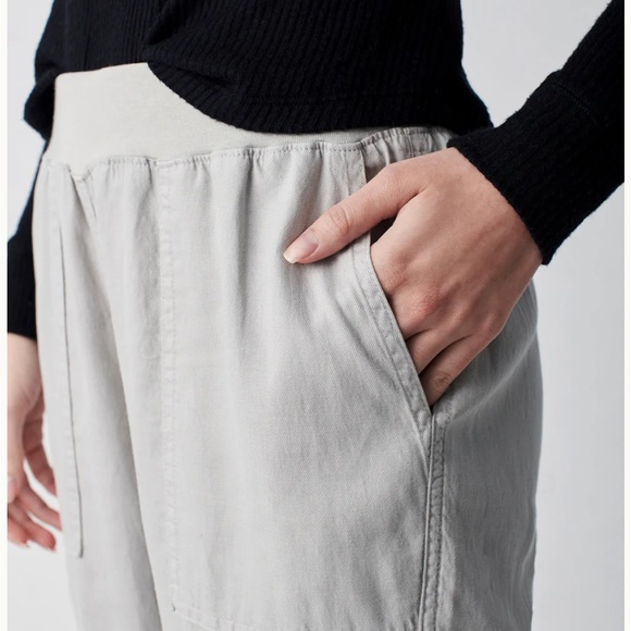 Faherty Arlie Day Pant Jogger Color: Stone Size: Large - Picture 3 of 6